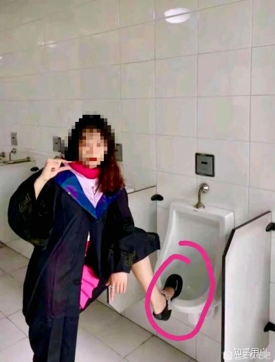 大学生在女厕偷拍事件，道德失范与校园管理的双重审视